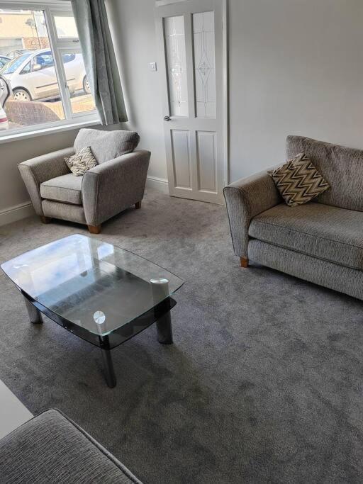 Apartmán Cosy Brighouse 3 Bed House-Great For Contractors Exteriér fotografie