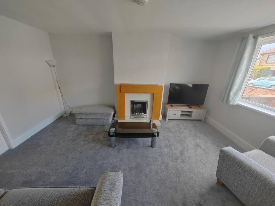 Apartmán Cosy Brighouse 3 Bed House-Great For Contractors Exteriér fotografie
