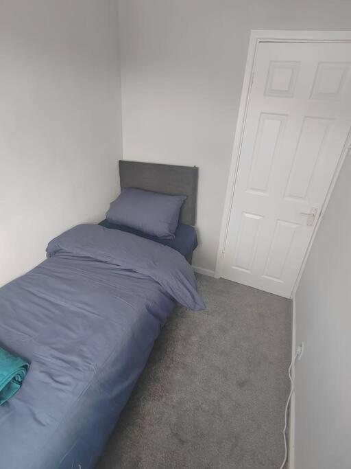 Apartmán Cosy Brighouse 3 Bed House-Great For Contractors Exteriér fotografie