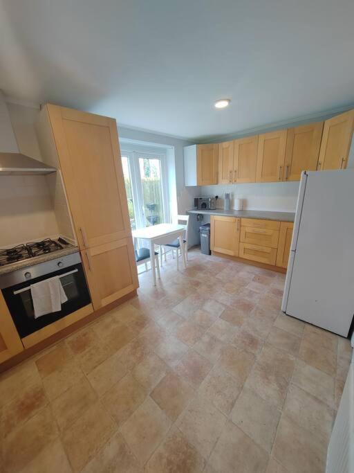 Apartmán Cosy Brighouse 3 Bed House-Great For Contractors Exteriér fotografie