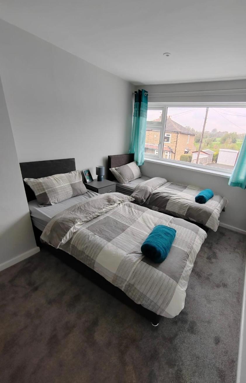 Apartmán Cosy Brighouse 3 Bed House-Great For Contractors Exteriér fotografie